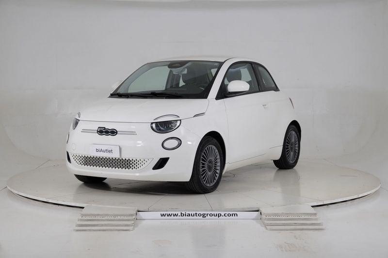 FIAT 500e 42 kWh Icon +