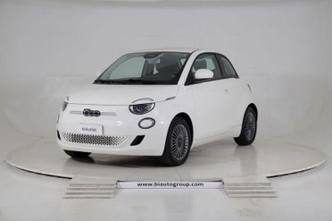 FIAT 500e 42 kWh Icon +