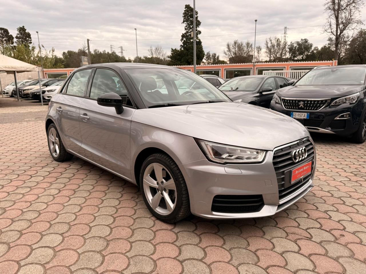 Audi A1 Sportback 1.6 TDi 116CV Design - 2015