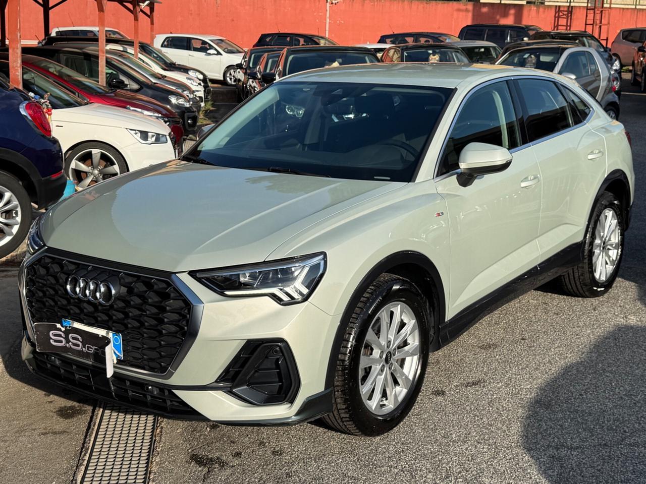 Q3 SPB 2.0 TDI S tronic S line-Quattro -unipro-rate