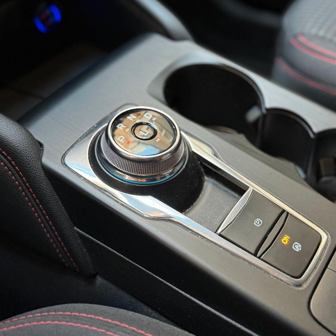 Ford Kuga 2.5 Full Hybrid 190 CV CVT AWD ST-Line