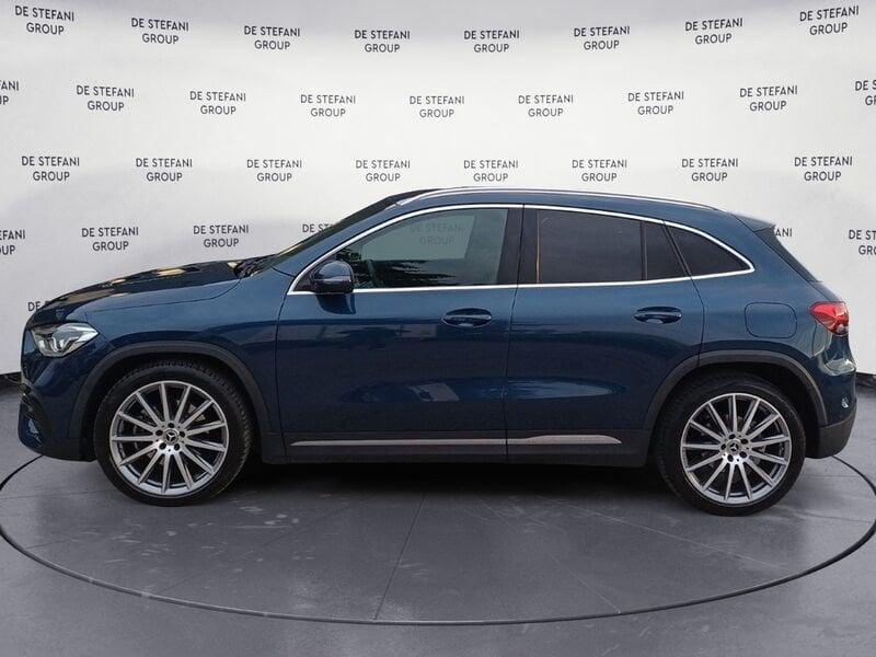 Mercedes-Benz GLA GLA 200 d Automatic Colour Collection