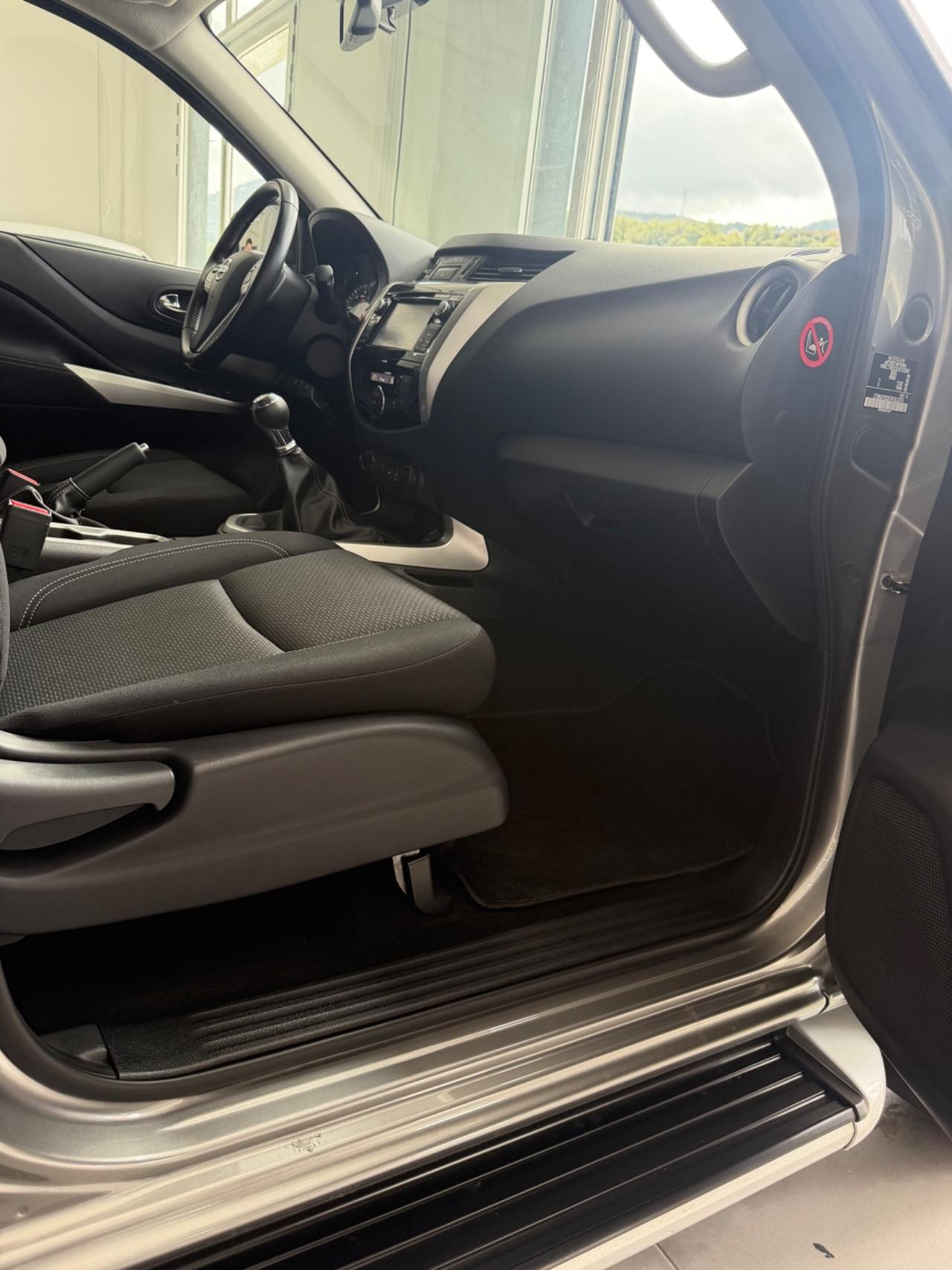 Nissan Navara 2.3 dCi 4WD N-Connecta FINANZIABILE
