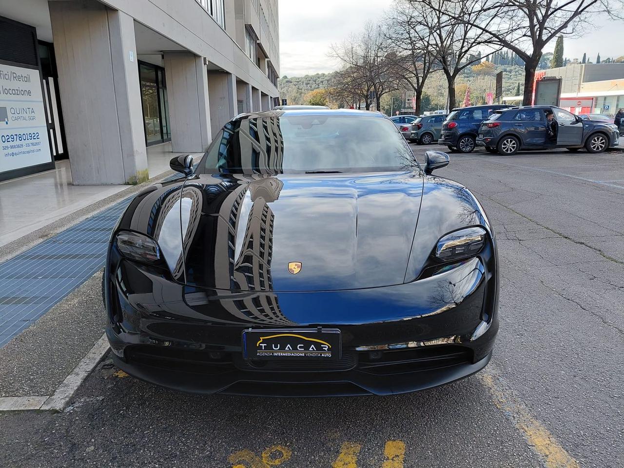 Porsche Taycan Performance Battery Plus #8212