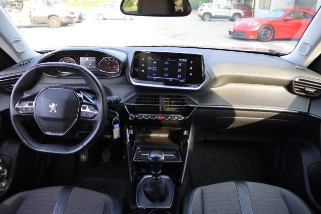 PEUGEOT 2008 BlueHDi 110 S&S Allure