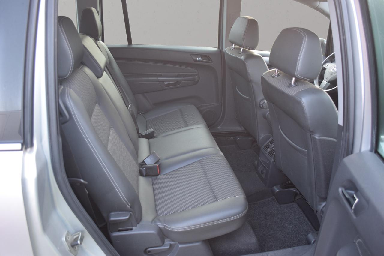 Opel Zafira 1.9 cdti Cosmo 120cv