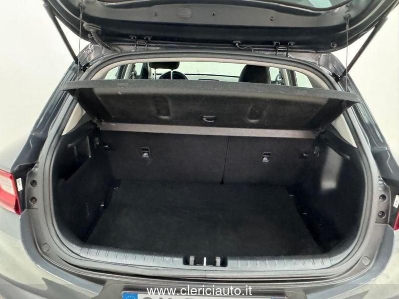 KIA Stonic 1.0 T-GDi 100 CV MHEV MT Urban