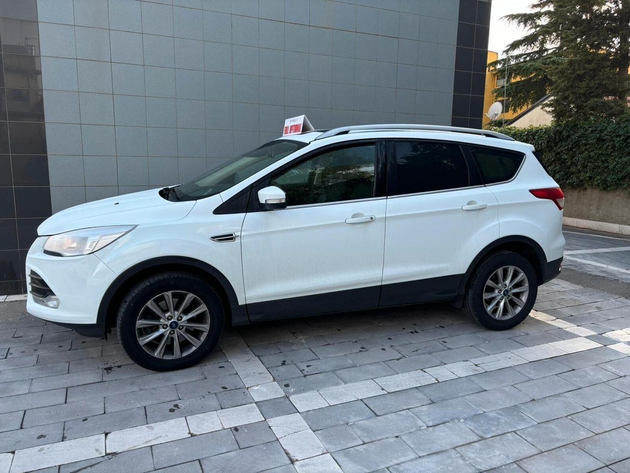 Ford Kuga 2.0 TDCI 150 CV S&S 4WD Powershift Vignale