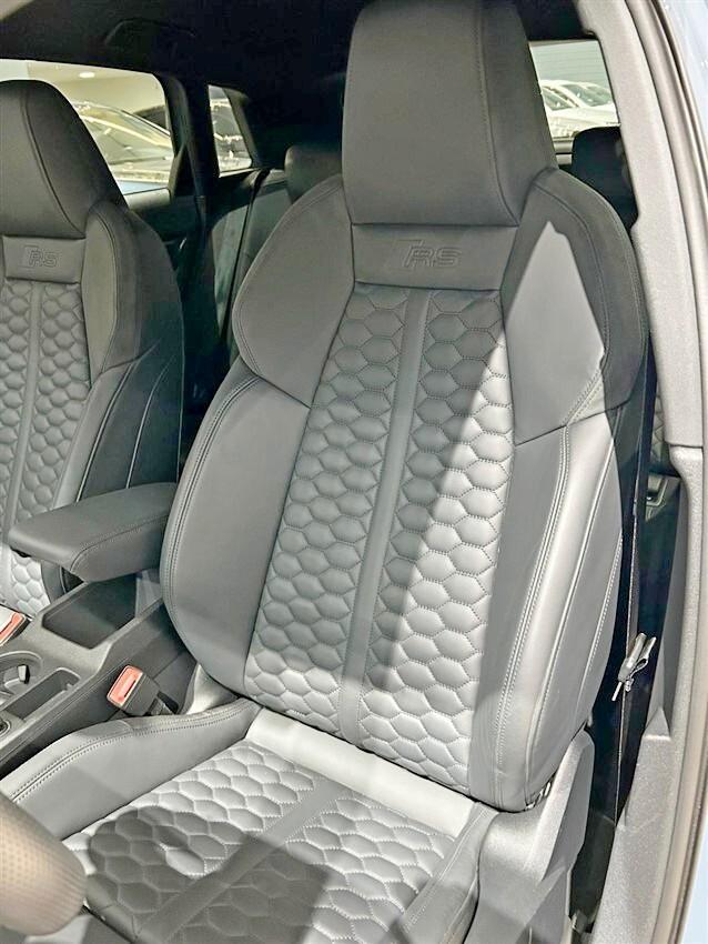 Audi RS3 Sportback 2.5 tfsi quattro s-tronic