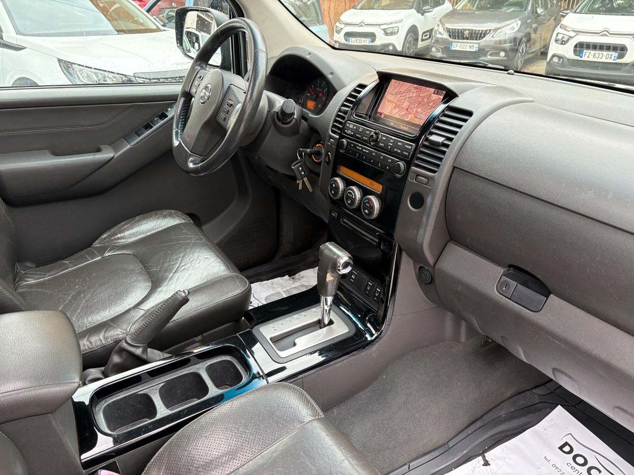 Nissan Navara 2.5 dCi 4 porte Double Cab Platinum