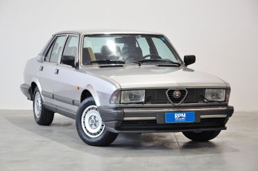 Alfa Romeo Alfa 6 2.0