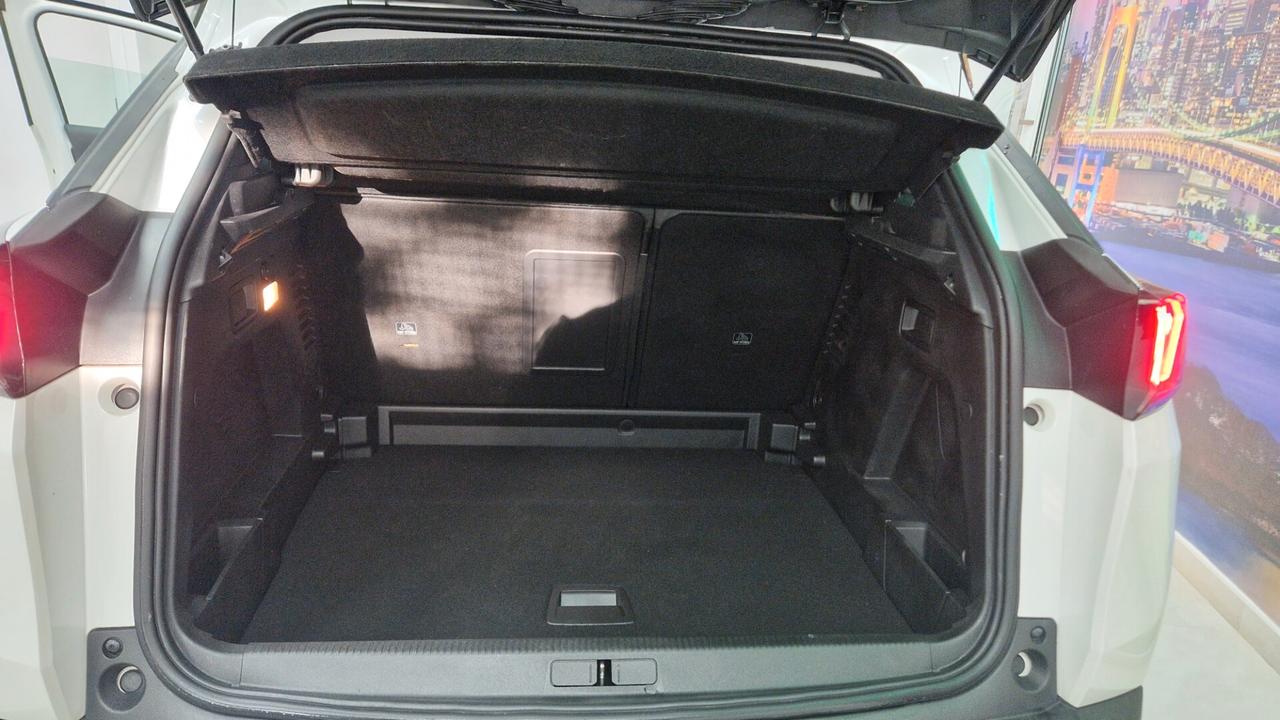 Peugeot 3008 BlueHDi 130 S&S EAT8 Active Pack