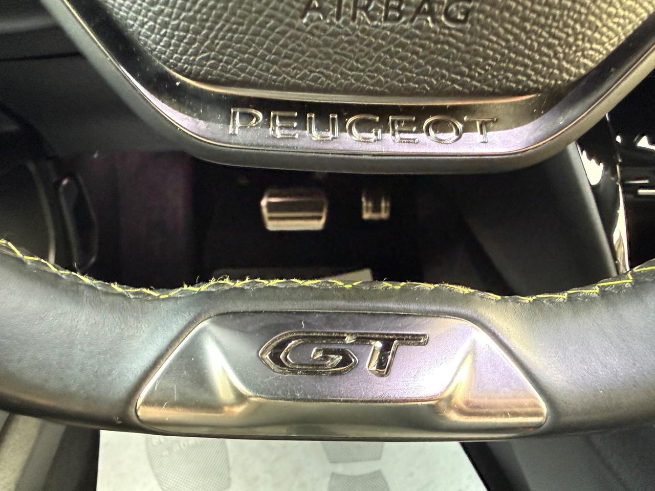 Peugeot 2008 BlueHDi 130 S&S EAT8 GT