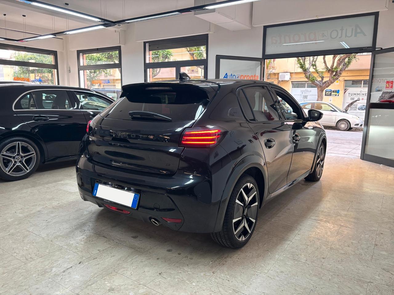 Peugeot 208 1.2 100CV 5 porte GT Plus