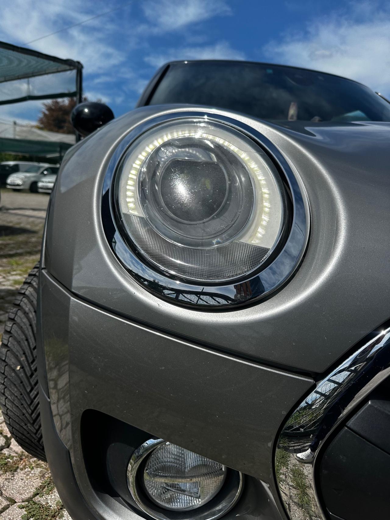 Mini Cooper Clubman 1.5 One D Hype