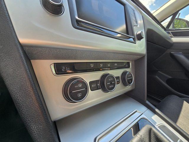 VOLKSWAGEN Passat Variant 1.6 TDI DSG Comfortline BlueMotion Tech.