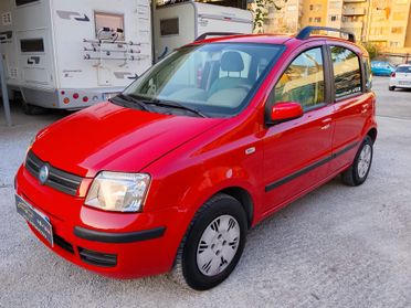 Fiat Panda 1.2 benzina manutenzione e 12 mesi di garanzia