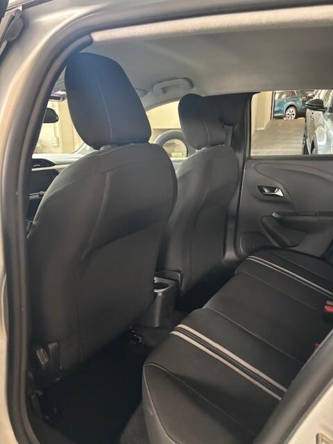 Opel Corsa 1.5 D 100 CV Design & Tech