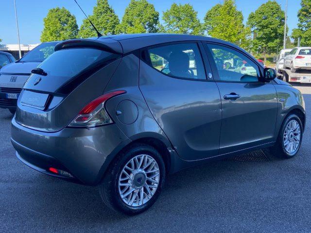 LANCIA Ypsilon 1.2 69 CV 5P. GPL Ecochic Gold