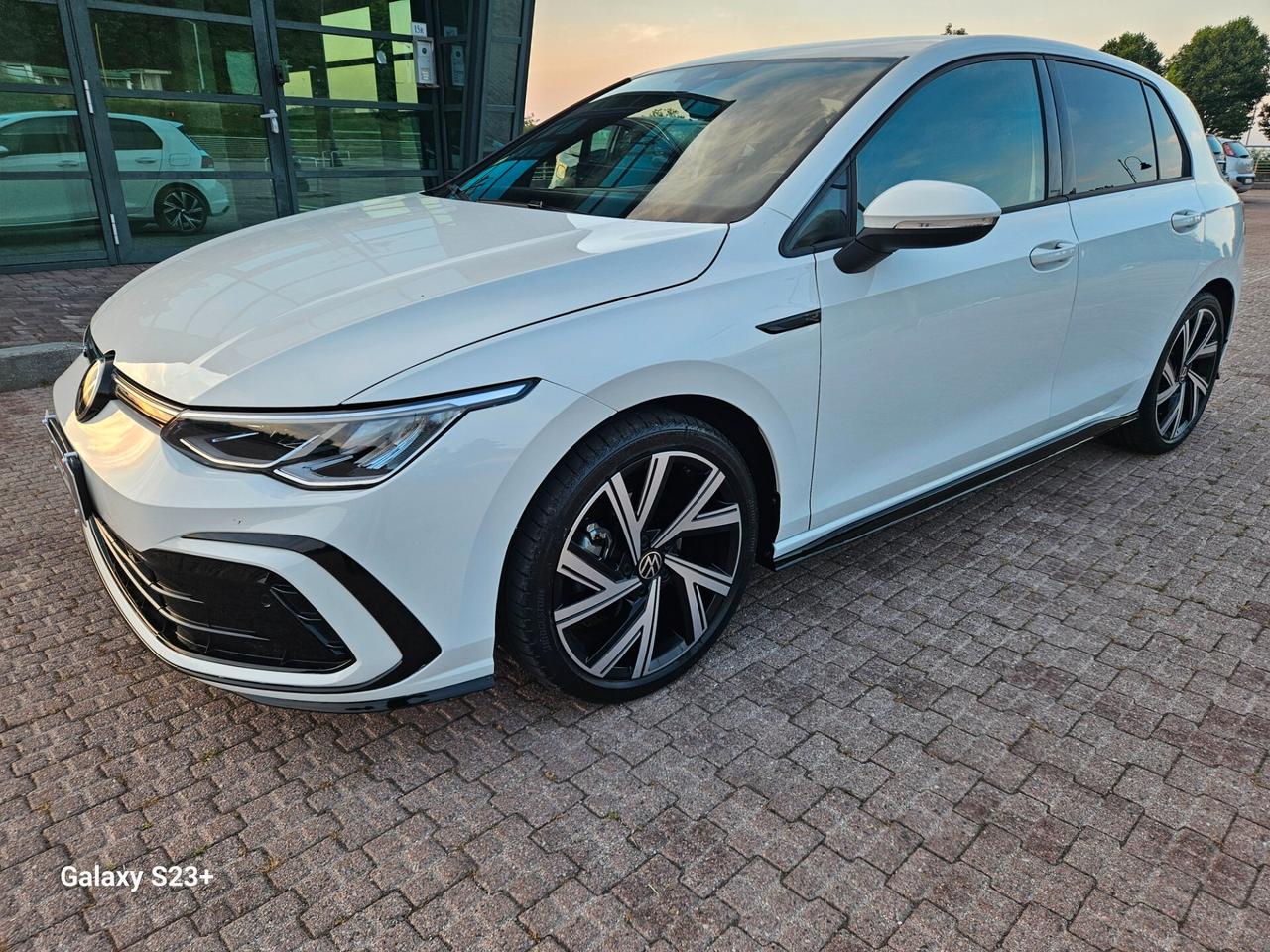 Golf 8 DSG R-Line hybrid PROMO USATO/SCAMBIO
