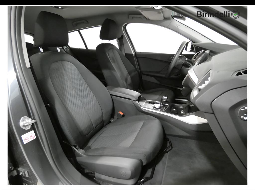 BMW Serie 1 (F40) - 116d 5p. Business Advantage