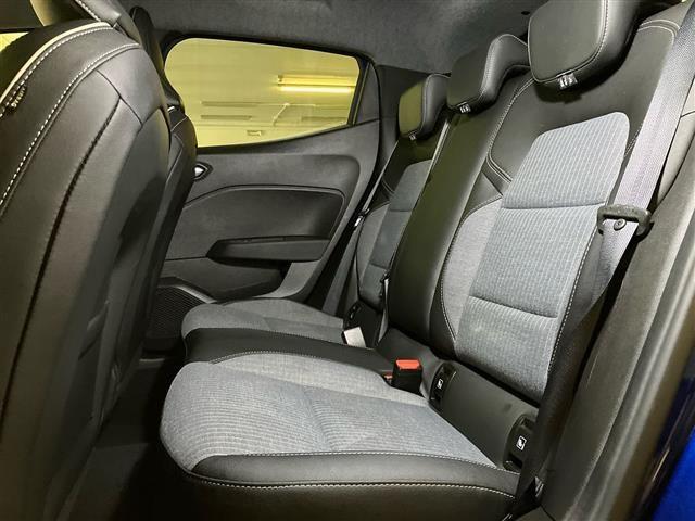 RENAULT Clio 1.0 TCe Techno