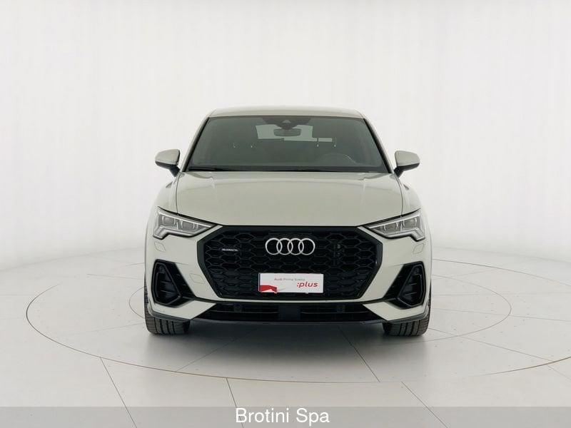 Audi Q3 SPB 40 TDI quattro S tronic Business Plus