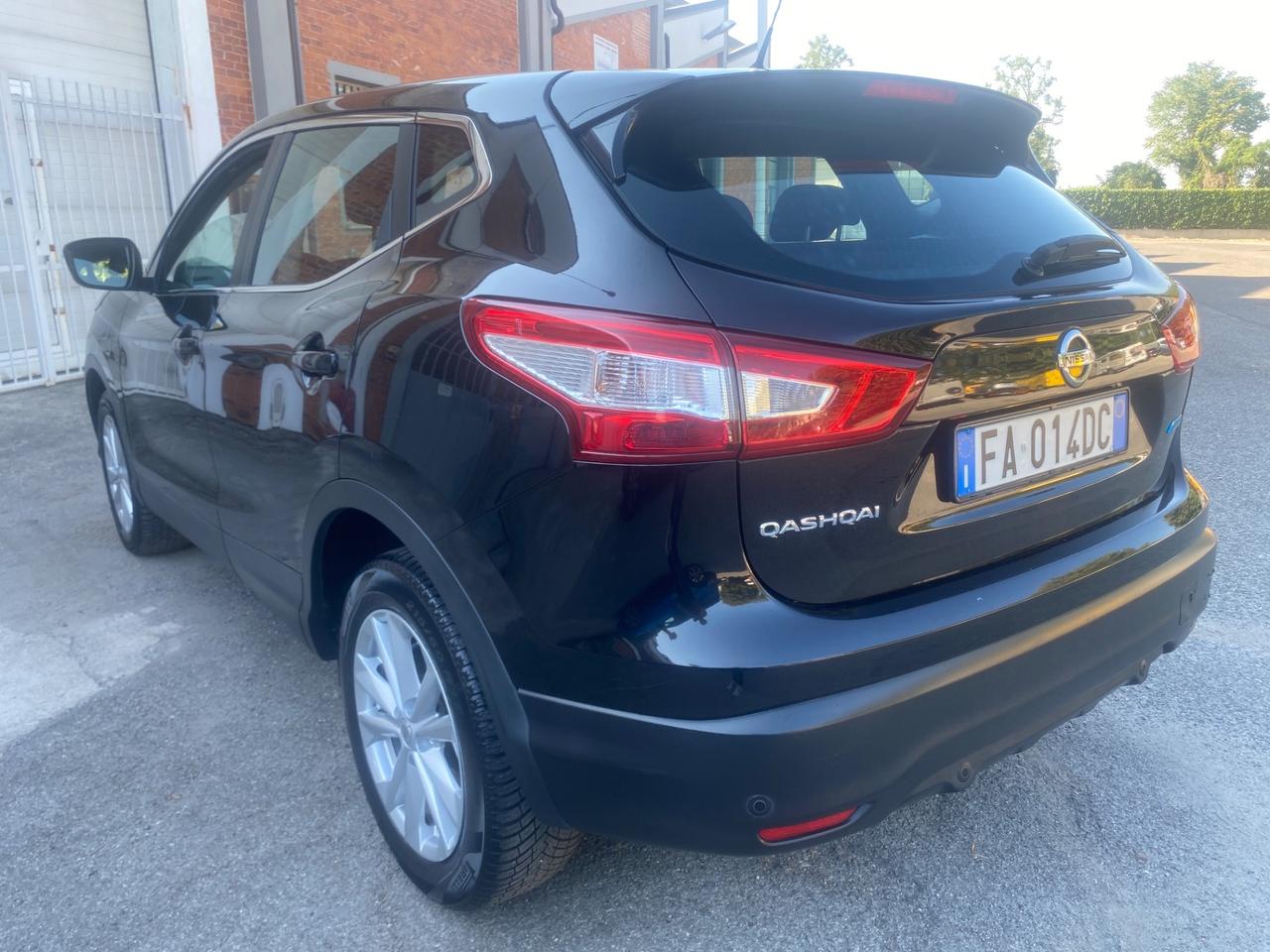 Nissan Qashqai 1.5 dCi Visia