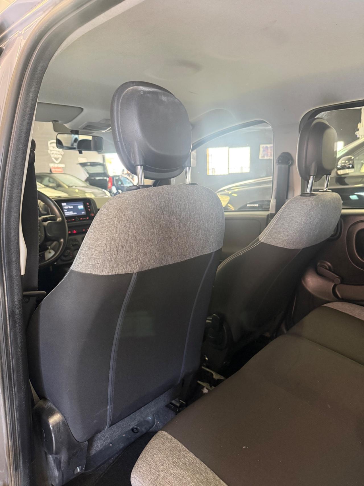 Fiat Panda 1.0 FireFly S&S Hybrid Red