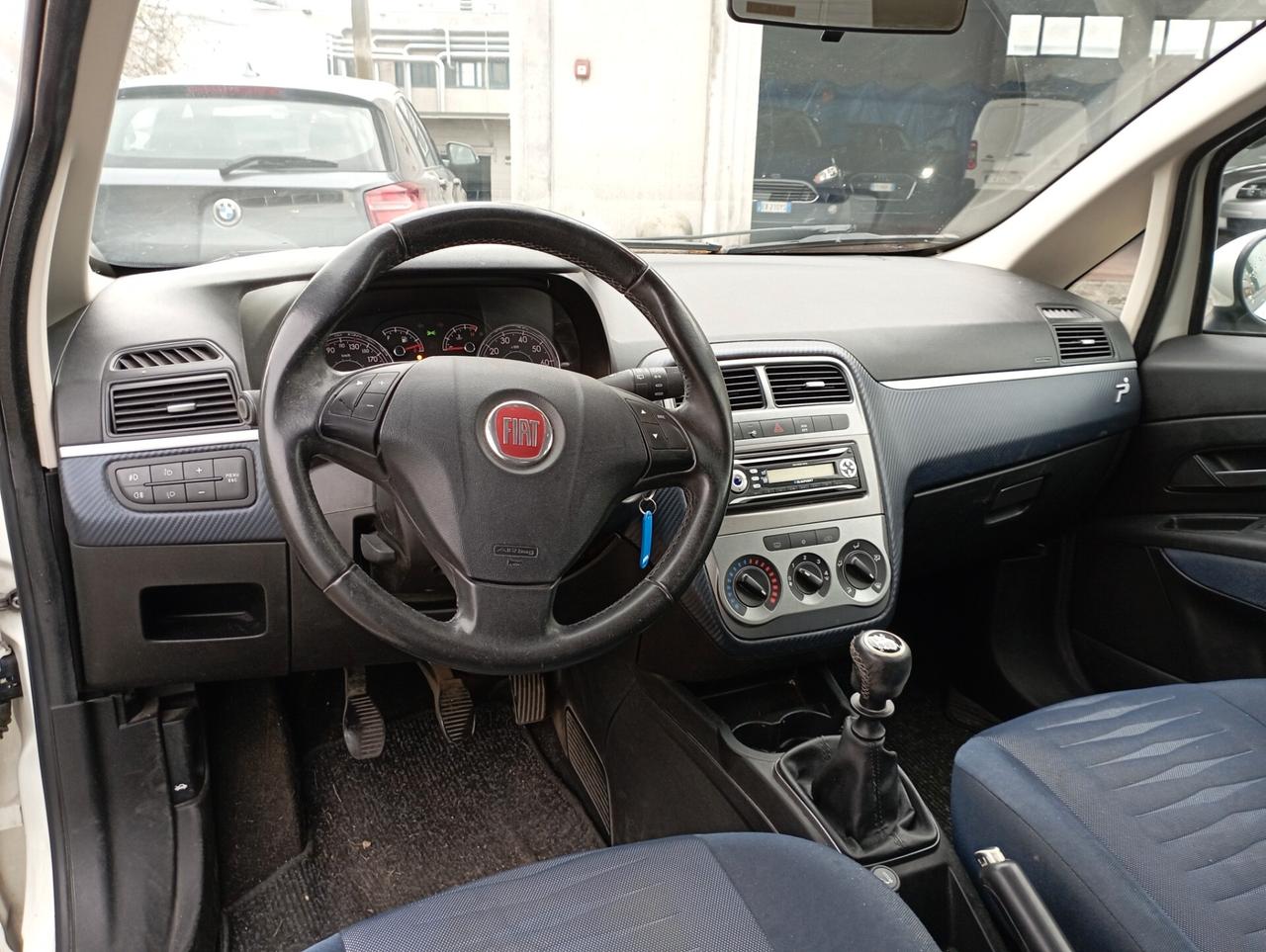 Fiat Grande Punto NEOPATENTATI OK