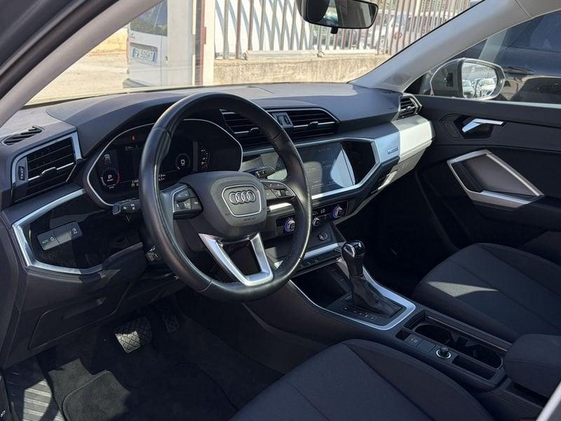 Audi Q3 SPB Business 2.0 TDI 150CV S-Tronic 35 Tetto