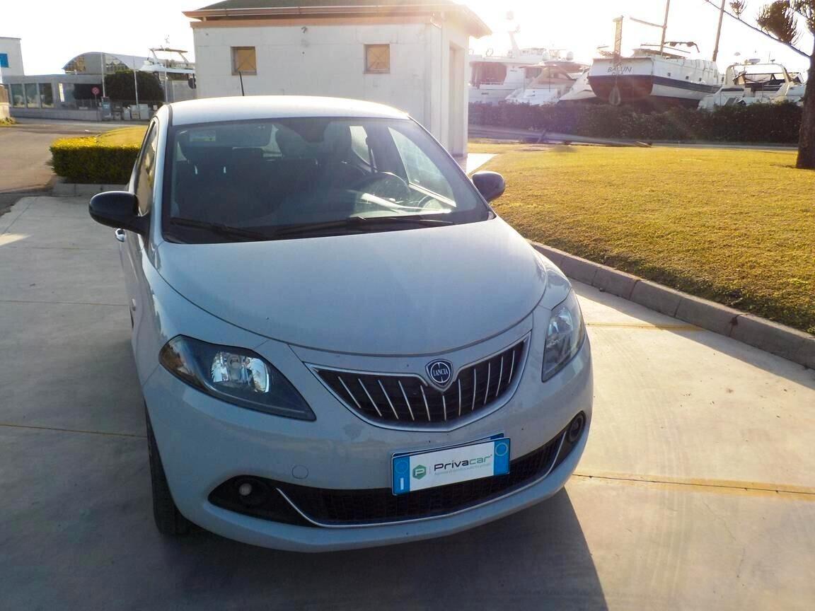Lancia Ypsilon 1.0 FireFly 5 porte S&S Hybrid Ecochic Gold