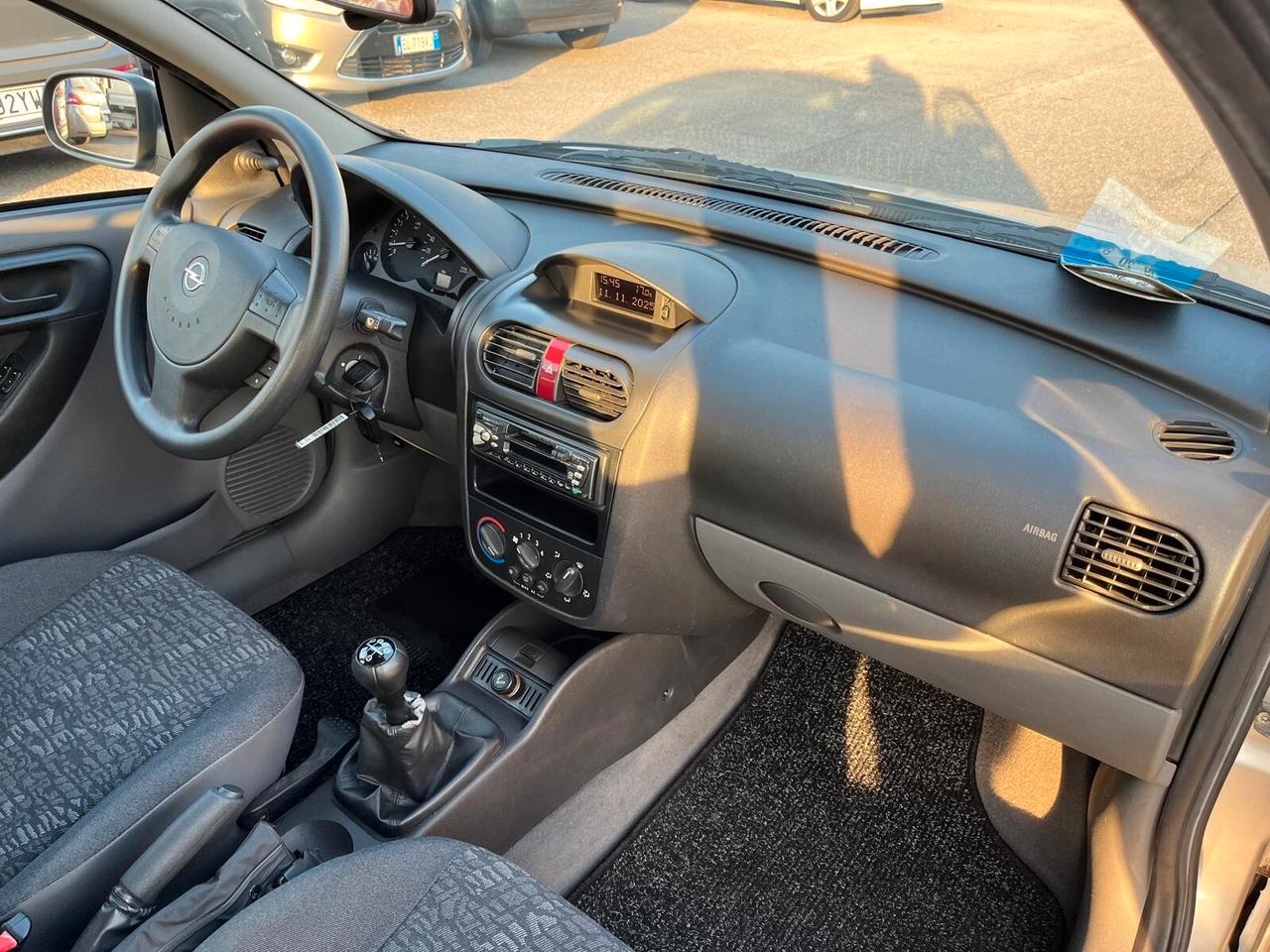 Opel Corsa 1.0i 12V cat 5 porte