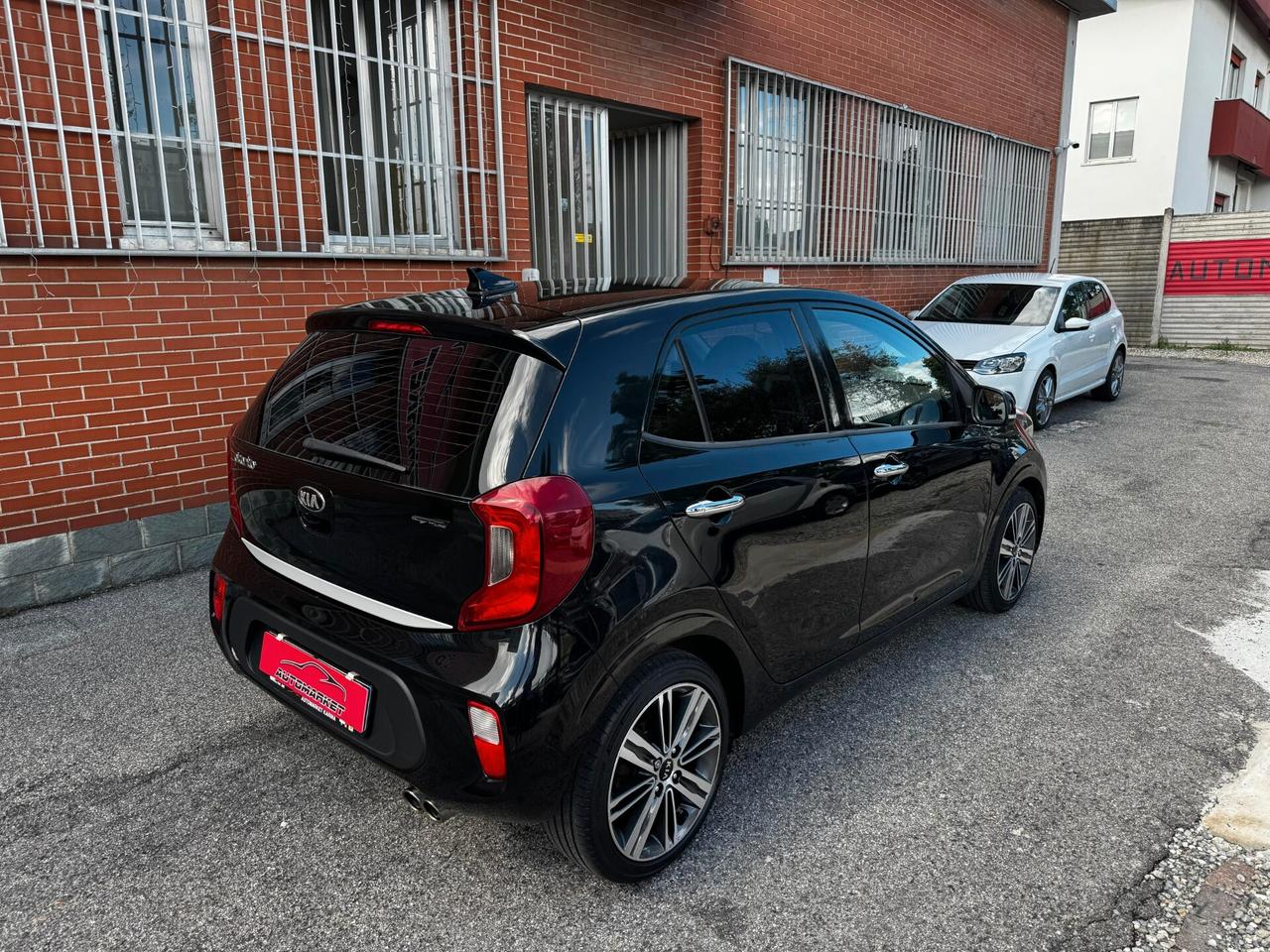 Kia Picanto 1.0 67cv GT LINE
