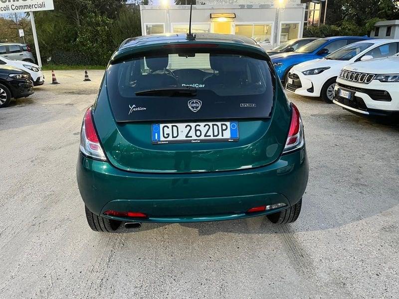 Lancia Ypsilon Ypsilon 1.0 FireFly 5 porte S&S Hybrid Ecochic Gold
