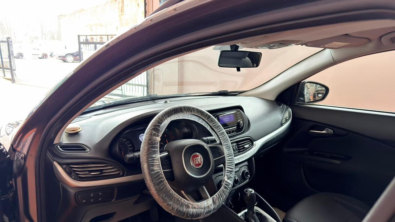 Fiat Tipo 1.3 Mjt S&S SW Lounge