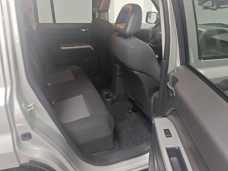 Jeep Patriot Patriot 2.0 td Limited 4wd dpf LEGGI