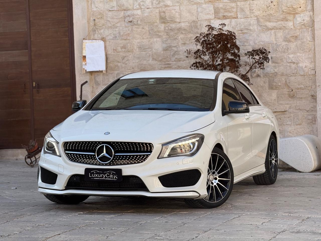 Mercedes-benz CLA 220CDI Automatic PremiumAMG 170 CV LED