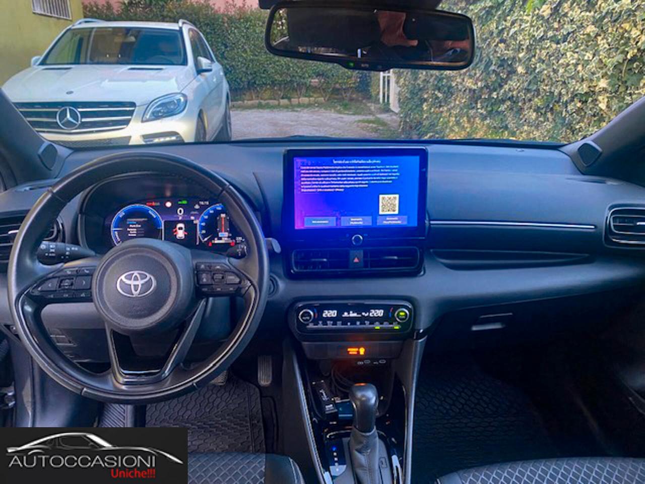 Toyota Yaris 1.5 Hybrid 5 porte Active