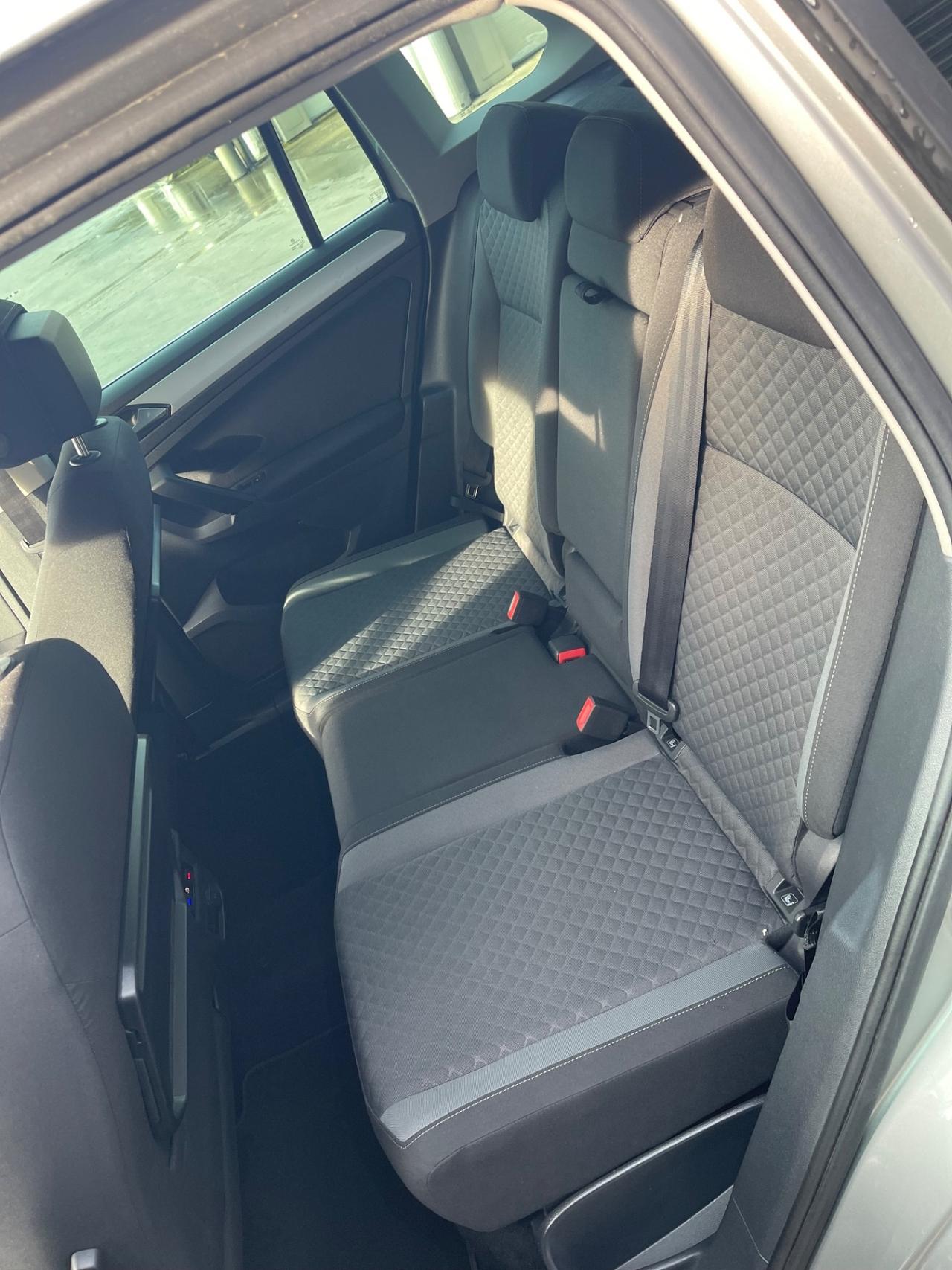 Volkswagen Tiguan 2.0 TDI SCR DSG Business BlueMotion Technology