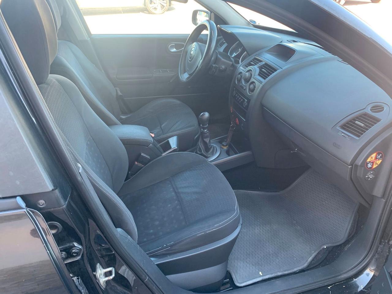 Renault Megane 1.9 dCi 120 CV Dynamique 2005