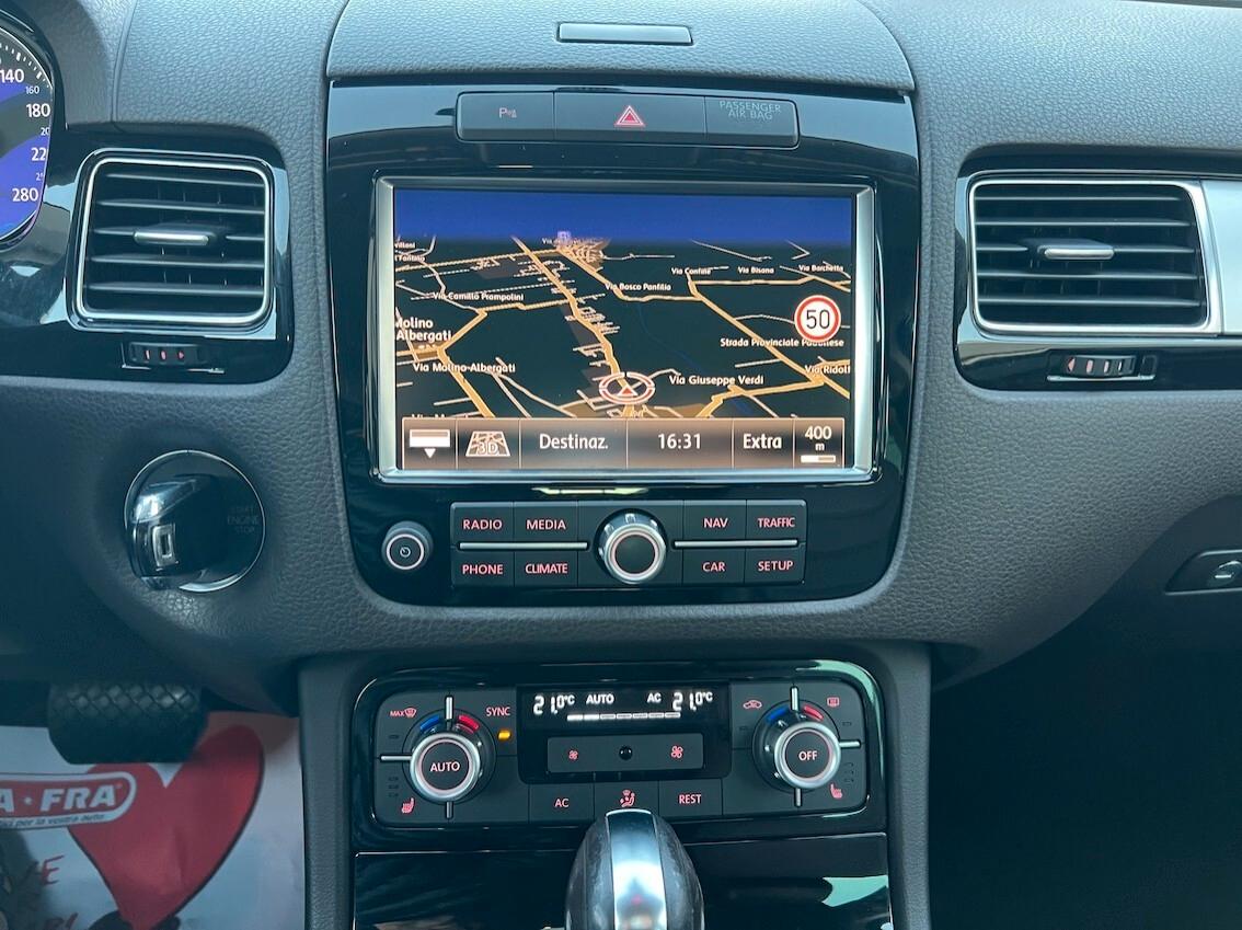 Volkswagen Touareg 3.0 TDI 245 CV tiptronic BlueMotion Techn. Executive