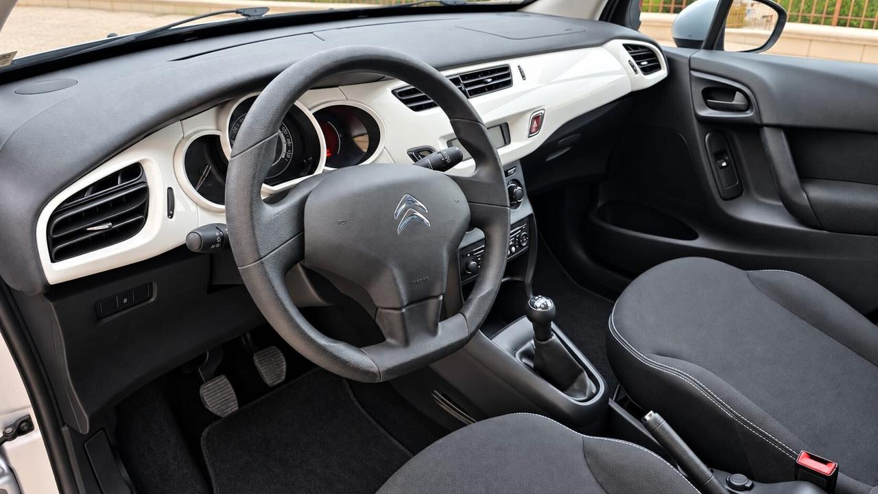 Citroen C3 PureTech 82 Live Edition