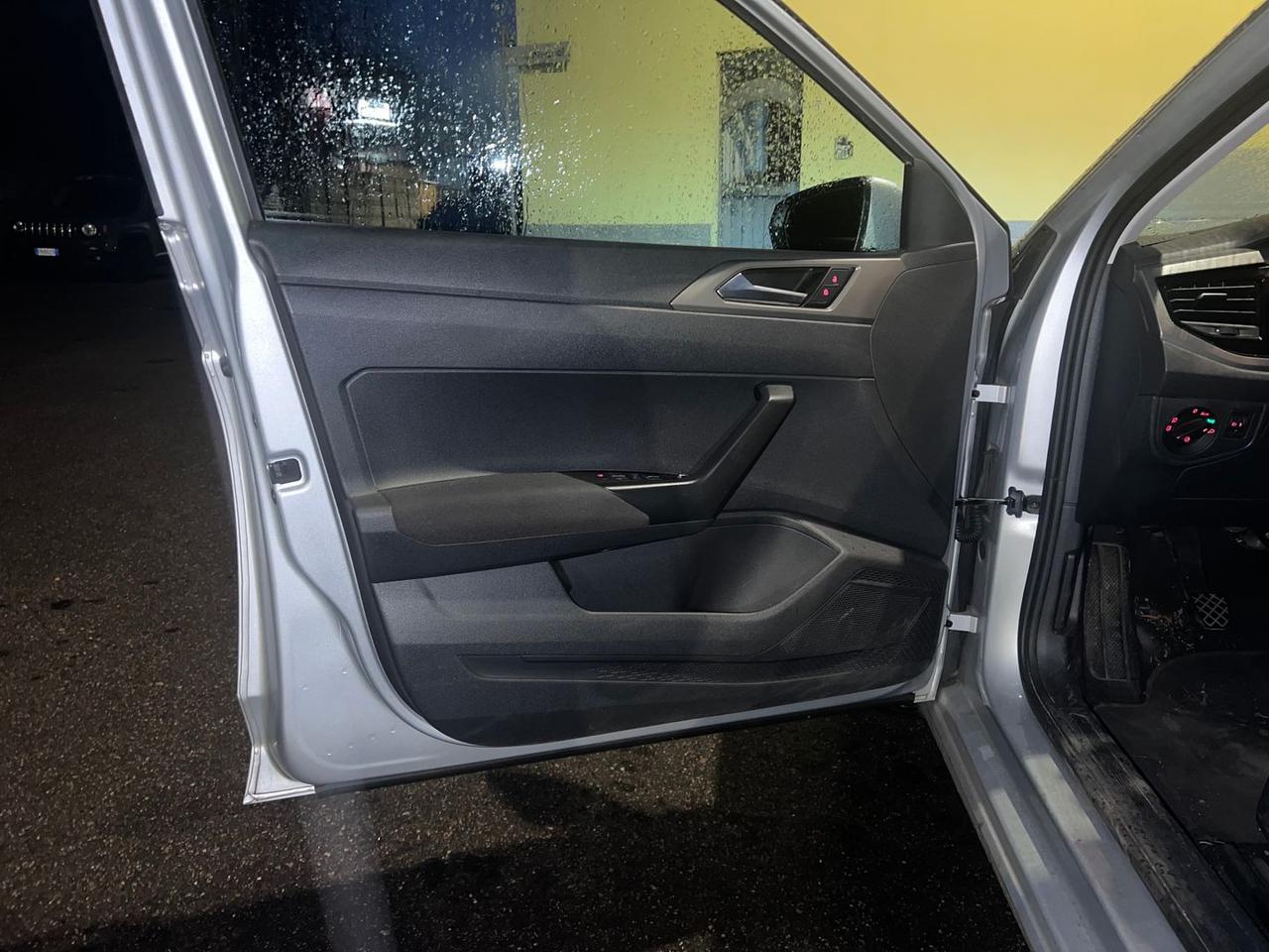 Volkswagen Polo 1.0 TSI Highline #9116