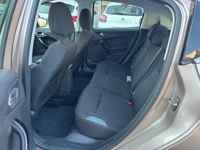 PEUGEOT 208 1° serie PureTech 82 5 porte Allure