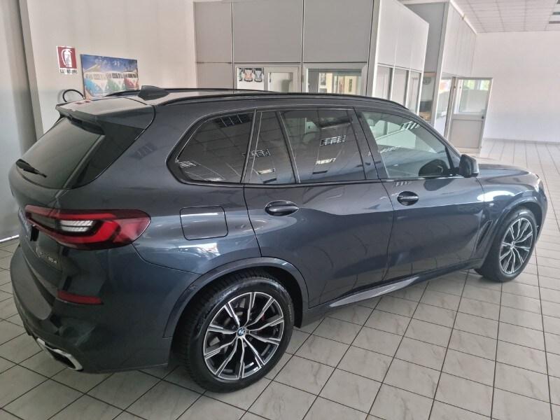 BMW X5 (G05/F95) X5 xDrive30d 48V Msport