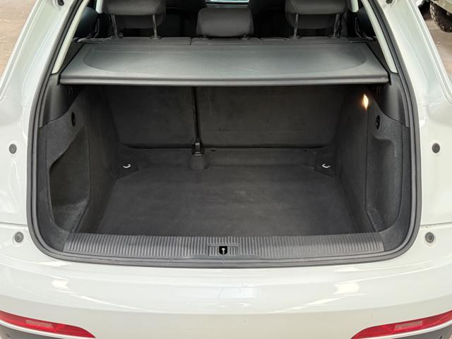 AUDI Q3 2.0 TDI quattro Business
