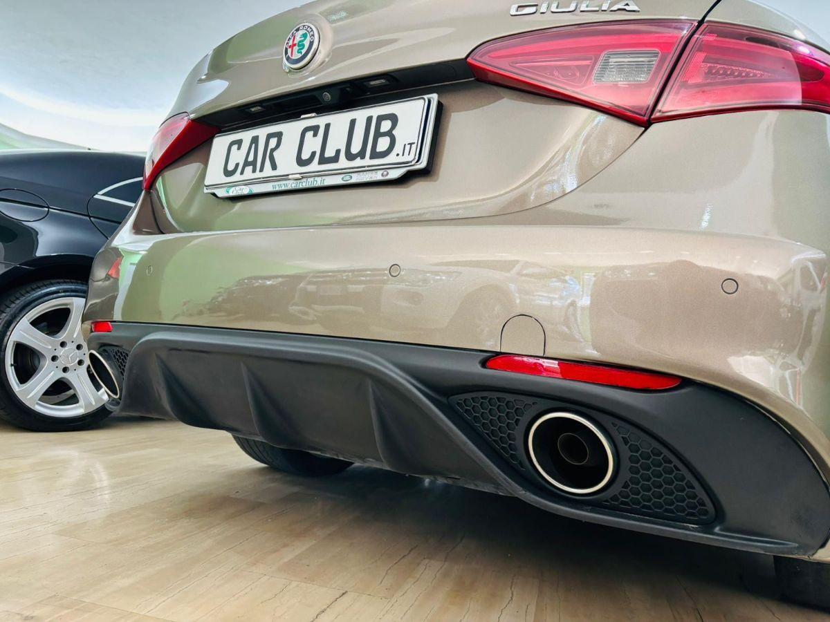 Alfa Romeo Giulia 2.2 Td 180cv Veloce