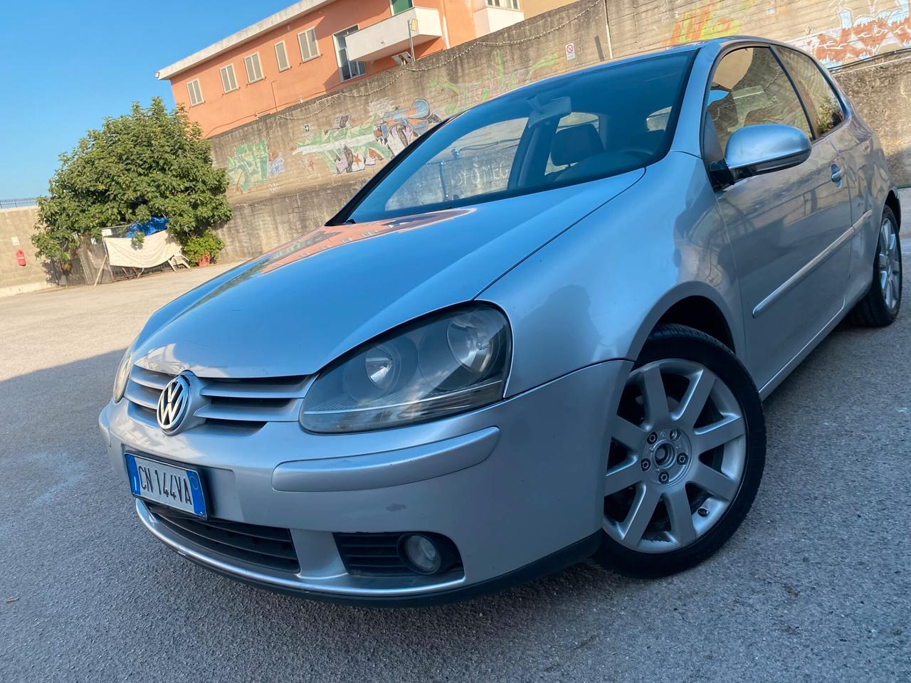 Volkswagen Golf 2.0 tdi 140cv full 2004