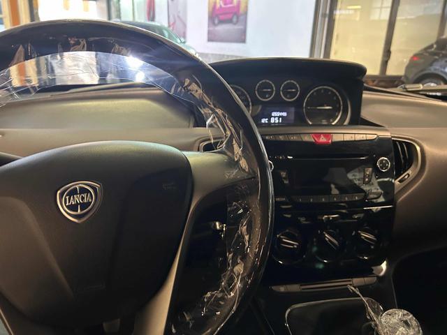 LANCIA Ypsilon 1.2 69 CV 5 porte Gold